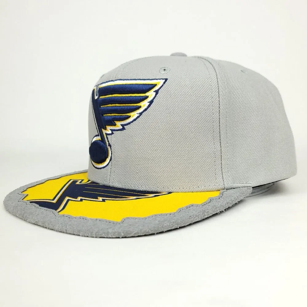 St. Louis Blues Mitchell & Ness‎ NHL Snapback Hat Cap 3D Logo Cut & Sew Bill NWT